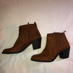 Heeled ankle boots